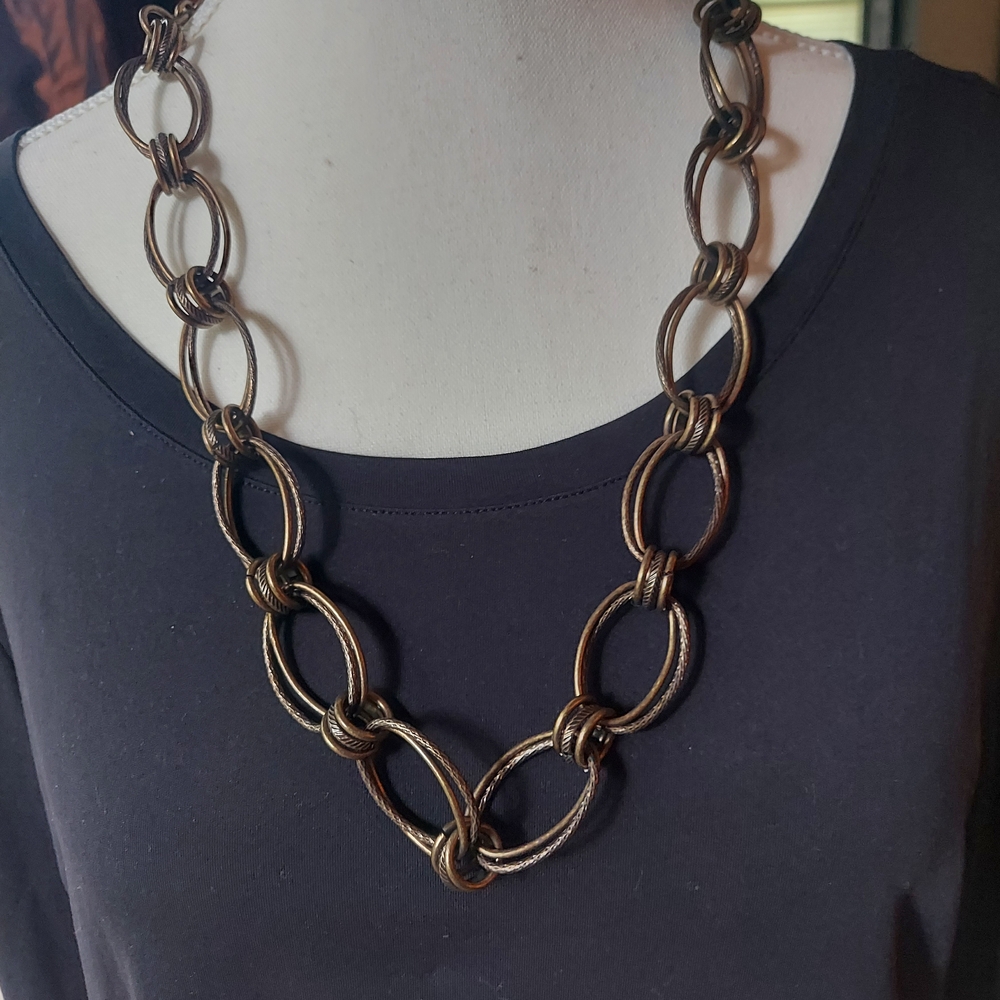 Chic Bronze-Tone Link Necklace